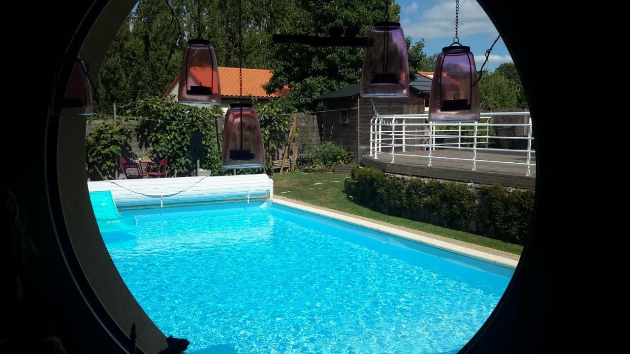 A La Topaze #Gite Calme #3 Pers #Piscine Privee #Cholet #Wifi Haut Debit #Preau #Cholet #Parc Japonais #Puy Du F Ou Le May-sur-Evre Ngoại thất bức ảnh